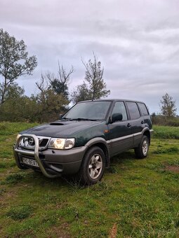 Predam Nissan Terrano 2 - 3