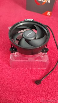 AMD Ryzen 5 2600 - 3