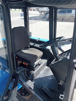 Kabína traktora MTZ - 3