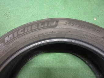 Zimné pneumatiky 255/50R20 michelin dezén 7mm - 3