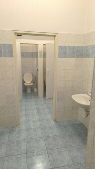 Kancelársky priestor na prenájom - 36m - 3