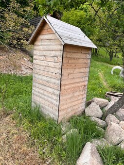 Záhradný domček na náradie, alebo suché wc - 3