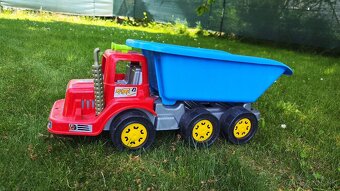 Nákladné sklápacie auto do piesku 80cm BAY O RAMBo - 3