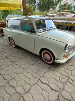 Predám trabant 601 combi - 3