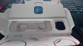 Apple hodinky - 3