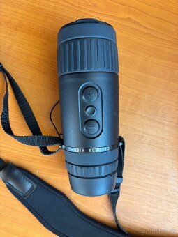 Leica Geovid 8x56 Leica Calonox View - 3