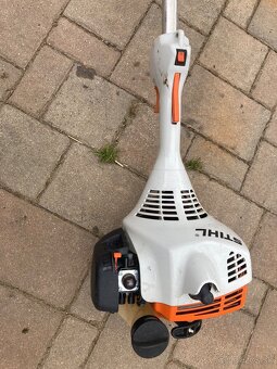 Predám vyžínač Stihl FS38 - 3