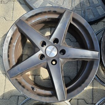 5x112 r17 Dezent - 3