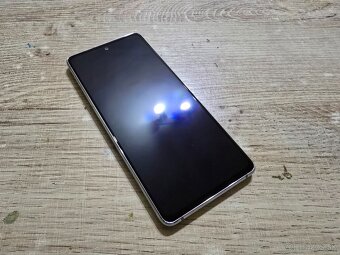 Samsung S20FE 128gb v super stave plnefunckny ma len velmi j - 3