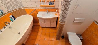 Predaj 2/3-i. byt, B. Bystrica, Starohorská, 50 m2. - 3