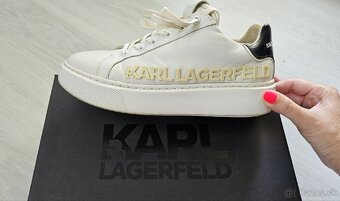 Predám lacno dámske kožené tenisky zn. Karl Lagerfeld - 3