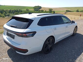 Predám vw passat b9 r-line - 3