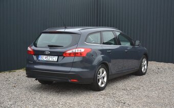 Ford Focus Array 1.6 SR voz - 3