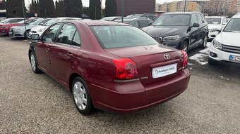 Toyota Avensis 1.6 - 3