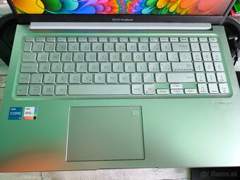ASUS Vivobook 15 + bezdrôtová myš - 3