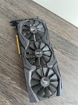 ASUS ROG STRIX GeForce RTX 2060 O6G GAMING - 3