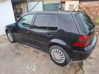 Volkswagen Golf 4 1.6 77kw benzín - 3