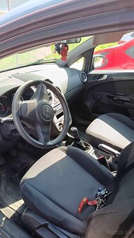 Opel Corsa - 3