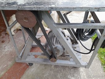 Cinkulár - 3