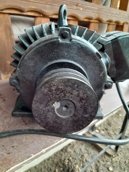 Motor na 380V 3kW - 3