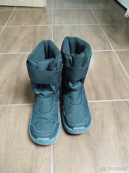 Snehule - nepremokavé čižmy č. 37 - skvelý stav - 3