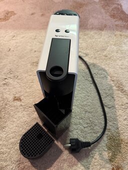 Nespresso essenza mini - 3