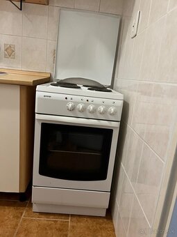 Kuchynská linka - 3