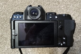 Fujifilm X-S20 - 3