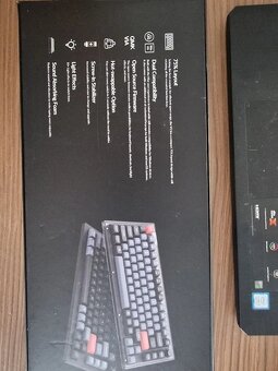 Keychron V1 Bezdrôtová klávesnica čierna - 3