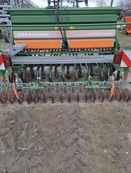 Sejačka Amazone D9 - 3