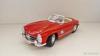 1:18 MERCEDES-BENZ 300SL ROADSTER - 3