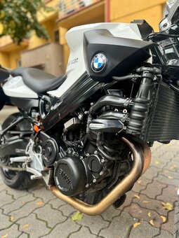 BMW F 800 R + originál BMW kufre - 3