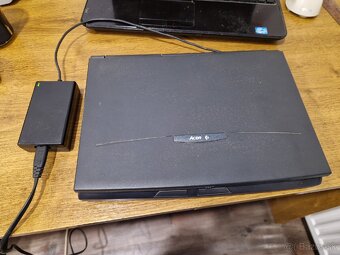 Predam retro Notebook ACER Note light - 3