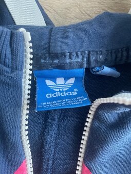 Dámska mikina adidas Originals s kapucňou – veľkosť XS, tmav - 3