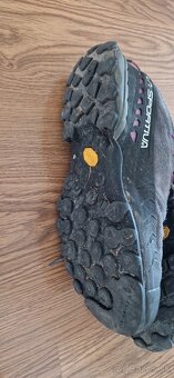 La Sportiva turisticke topanky damske vel. 41 - 3