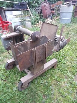Predám cirkulár bez motora - 3