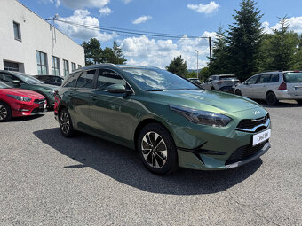Kia CEED SW 1.5 T-GDi 7DCT GOLD + LED Pack - 3