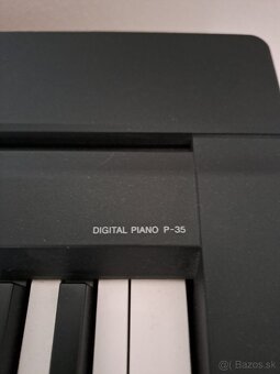 Yamaha P-35 Digital piano - 3