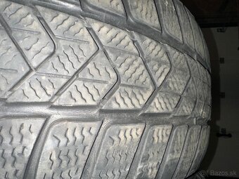 Pirelli SottoZero 3 215/55 R17- zimné - 3