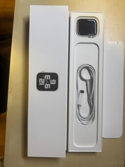 Apple watch se 2022 44 mm biele - 3