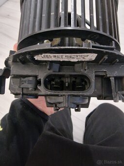 Predám motorček kúrenia interiéru pre Renault Megane 2 - 3