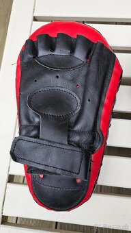 Lapy boxovacie "Katsudo" plastel - predĺžené/červené - 3