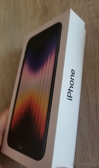 Apple iPhone SE 2022 - 128 GB - 3