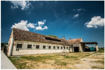 Hospodárska budova - 3