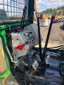 Predám pásový traktor železný kon - 3