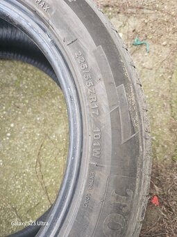 Predám letné pneu 225x55R17 - 3
