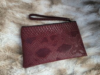 Dámska kozmetická taška MK - python - 3