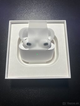 Apple AirPods (3. generácie) - 3