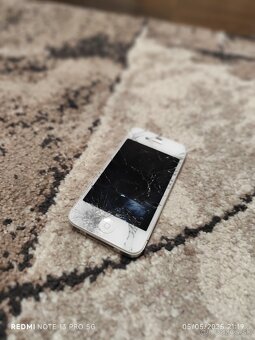 iPhone 4S 8GB - 3