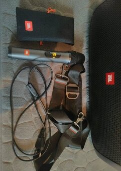 JBL Partybox On-The-Go s mikrofónom - 3